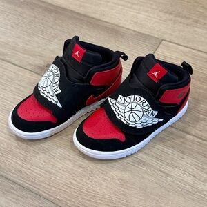 Jordan Kids' Black and Red Sneakers